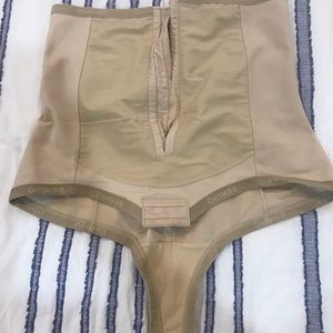 Bellefit postpartum girdle corset EUC size Xl